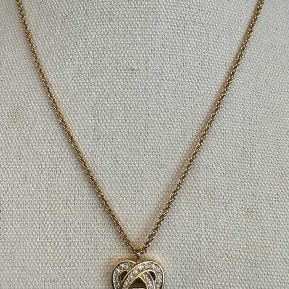 Christian Dior Heart Pendant Necklace with rhinestones - Picture 5 of 5